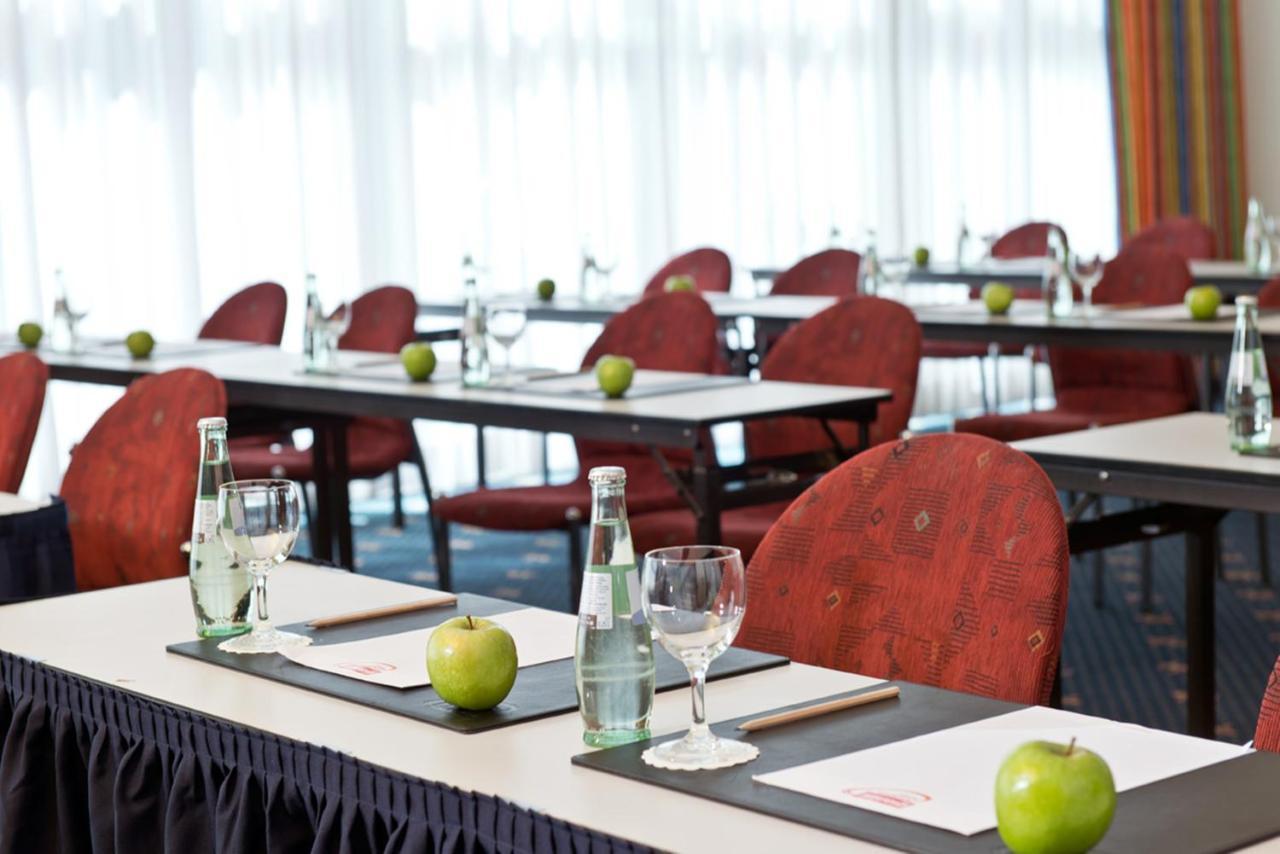 Wyndham Garden Wismar Hotel Business photo